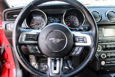 Used 2016 Ford Mustang Convertible image 25