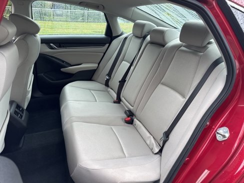 Used 2020 Honda Accord EX image 13