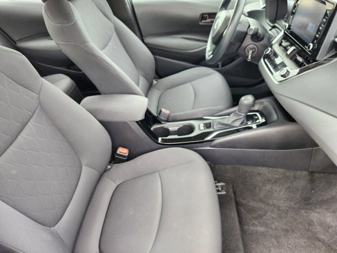 Used 2022 Toyota Corolla LE image 13