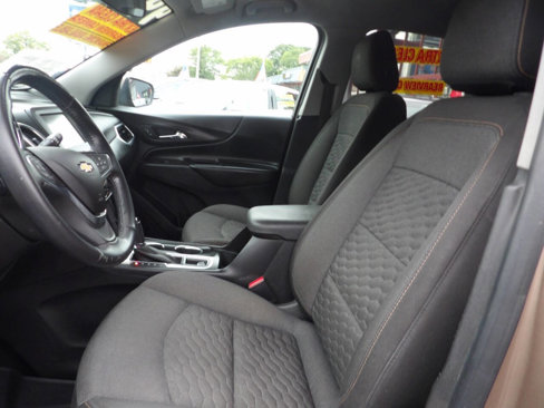 Used 2018 Chevrolet Equinox LT image 8
