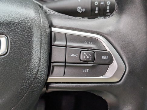 Used 2022 Jeep Compass Latitude image 16