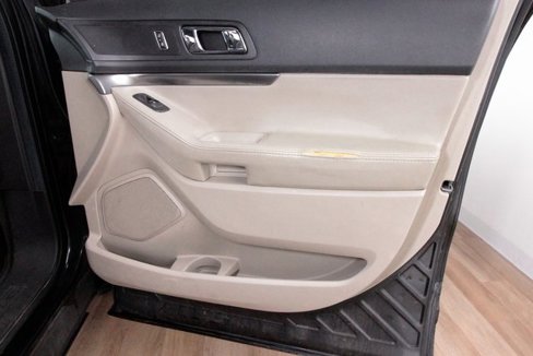 Used 2013 Ford Explorer FWD w/ Class III Trailer Tow Pkg image 26