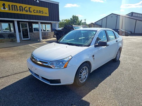 Used 2008 Ford Focus SE image 2