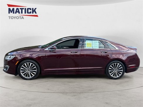 Used 2018 Lincoln MKZ Premiere image 4