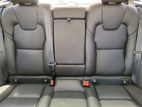 Used 2022 Volvo XC60 B5 Inscription w/ Advanced Package image 38