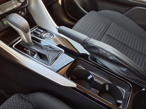 New 2025 Mitsubishi Eclipse Cross LE image 15