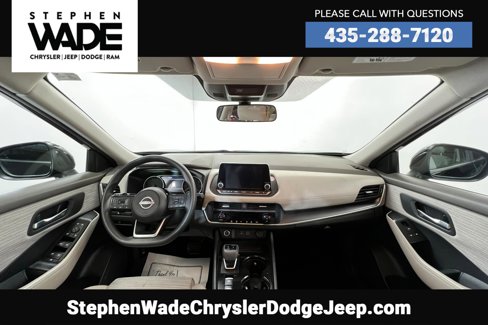 Used 2023 Nissan Rogue SV image 9