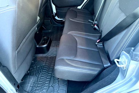 Used 2014 Jeep Wrangler Unlimited Sahara w/ Connectivity Group image 7