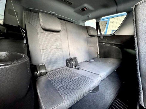 Used 2019 Chevrolet Suburban LS image 17