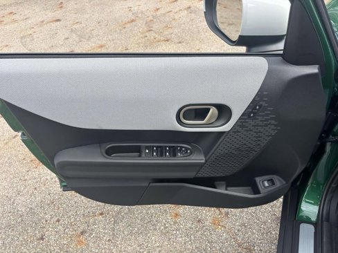 New 2025 MINI Cooper 4-Door Hardtop image 11
