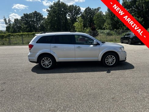 Used 2013 Dodge Journey SXT w/ Flexible Seating Group image 6