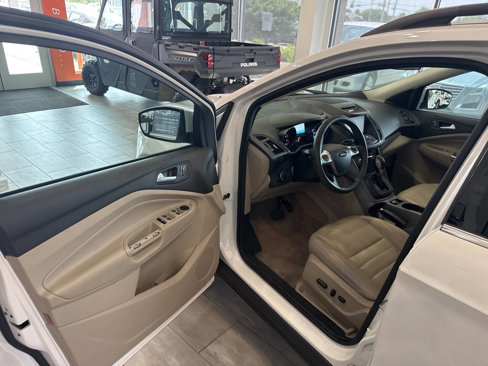 Used 2015 Ford Escape SE w/ Equipment Group 201A image 26