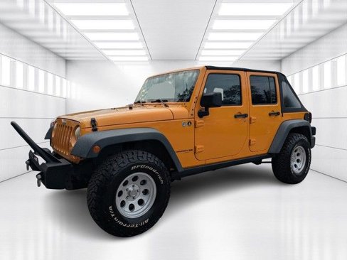 Used 2012 Jeep Wrangler Unlimited Rubicon w/ Connectivity Group image 1
