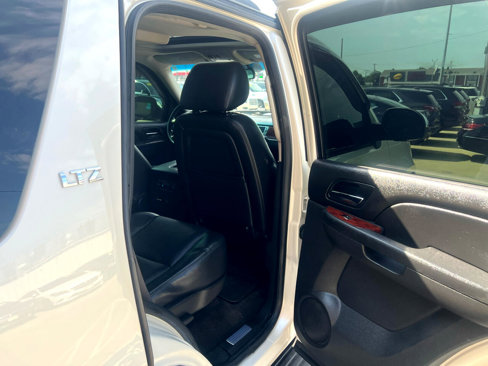 Used 2014 Chevrolet Tahoe LTZ image 42