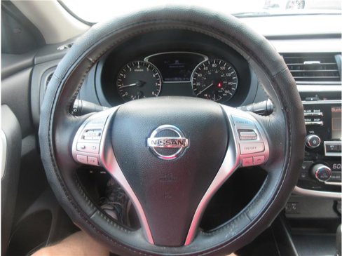 Used 2018 Nissan Altima 2.5 SV image 9