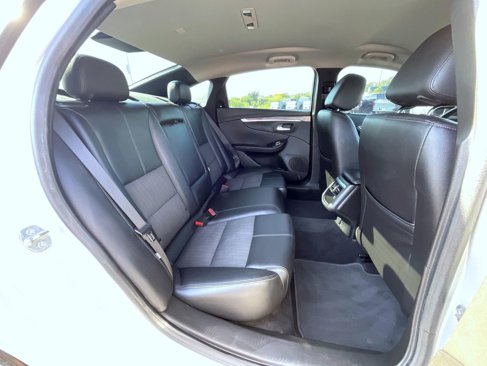 Used 2019 Chevrolet Impala LT image 18