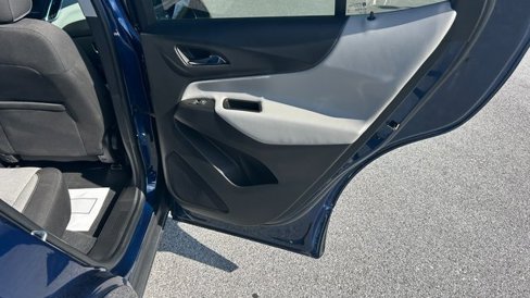 Certified 2022 Chevrolet Equinox LS w/ LS Convenience Package image 46