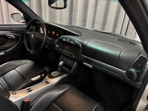 Used 2003 Porsche 911 Turbo image 9