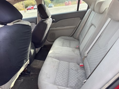 Used 2010 Ford Fusion SE image 36