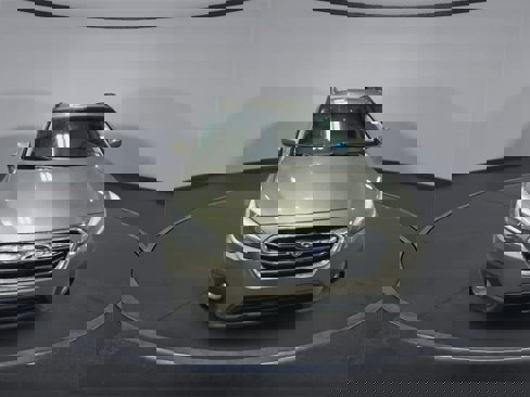Used 2018 Subaru Outback 2.5i Premium image 3