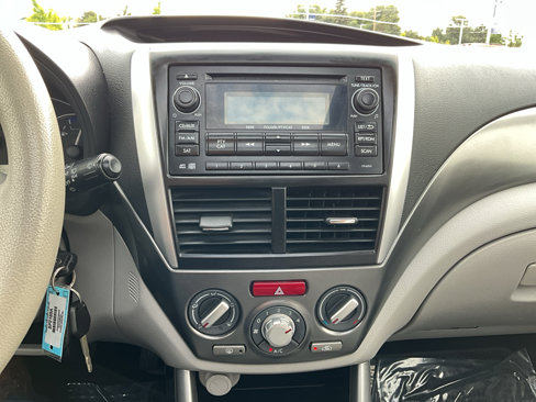 Used 2012 Subaru Forester 2.5X Premium image 18
