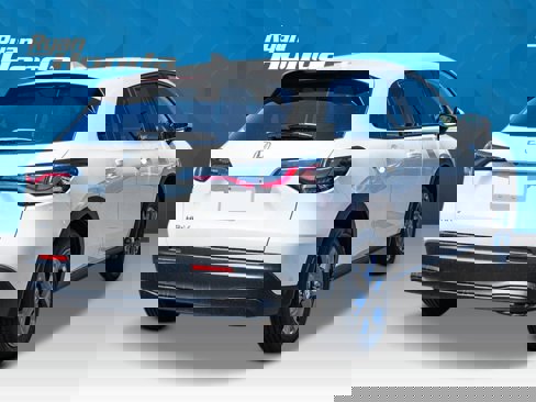 New 2026 Honda HR-V LX image 4