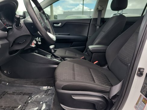 Used 2022 Kia Rio S image 16