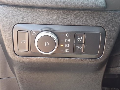 Certified 2022 Ford Escape SEL image 17
