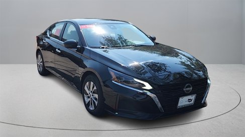 Certified 2023 Nissan Altima 2.5 S image 1