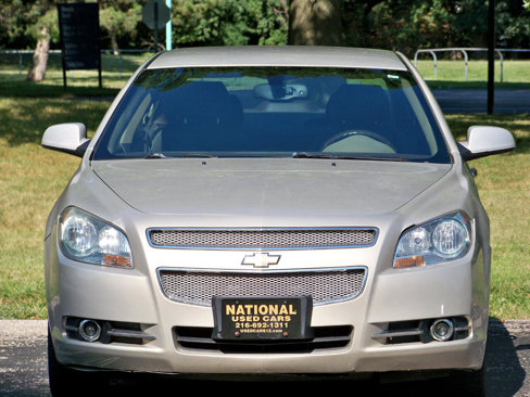 Used 2009 Chevrolet Malibu LTZ image 9