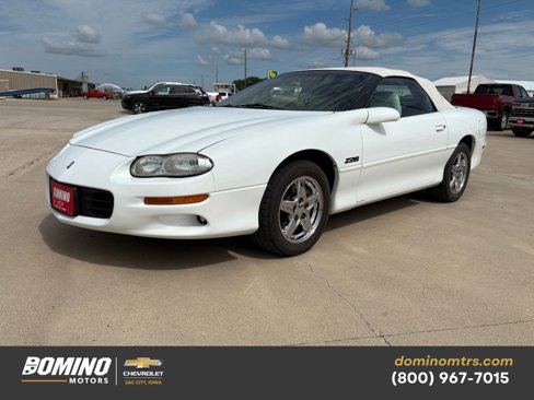 Used 1999 Chevrolet Camaro Z28 image 2