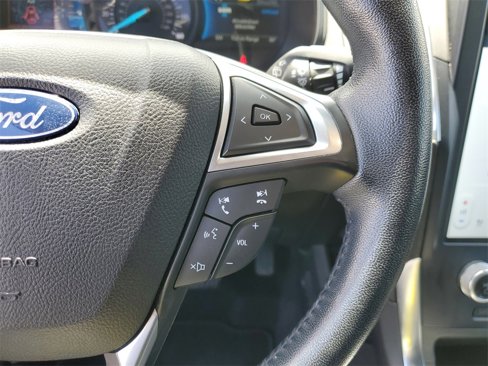 Certified 2022 Ford Edge Titanium image 23