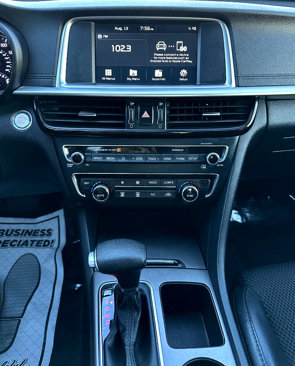 Used 2019 Kia Optima S image 16