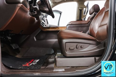 Used 2018 Chevrolet Silverado 1500 High Country image 29