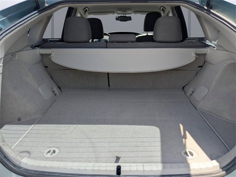 Used 2014 Toyota Prius Four image 9