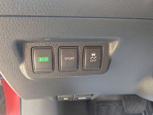 Used 2013 Nissan Sentra SR w/ Driver Pkg image 15