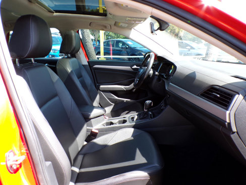 Used 2019 Volkswagen Jetta SE image 22