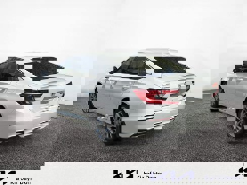 Used 2021 Honda Accord LX image 3
