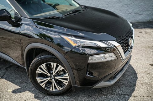 Used 2023 Nissan Rogue SV image 7