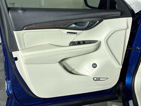 Used 2022 Buick Envision Avenir w/ Technology Package II image 10