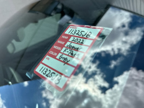 Certified 2022 Jaguar F-PACE SVR image 20