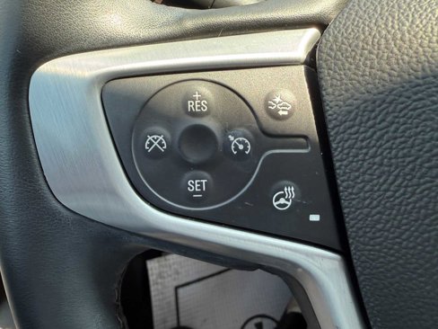 Used 2023 GMC Acadia SLT w/ Preferred Package image 48