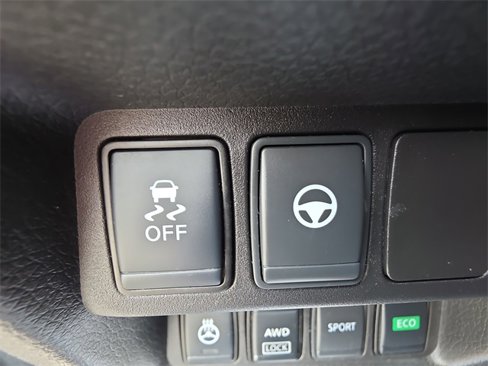 Certified 2020 Nissan Rogue Sport SL w/ Premium Package image 31