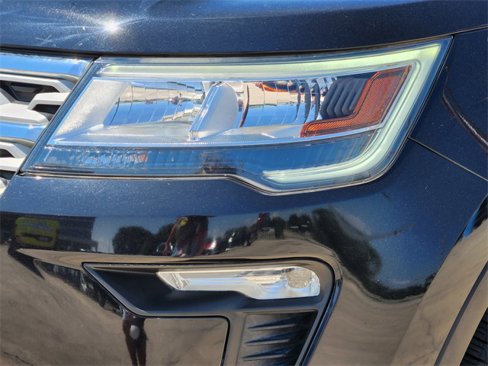 Used 2019 Ford Explorer XLT w/ Equipment Group 201A image 8