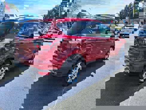 Used 2018 Ford Escape SE image 7