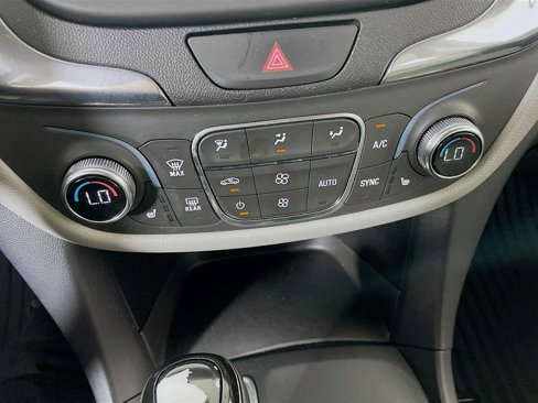 Used 2020 Chevrolet Equinox LT image 13