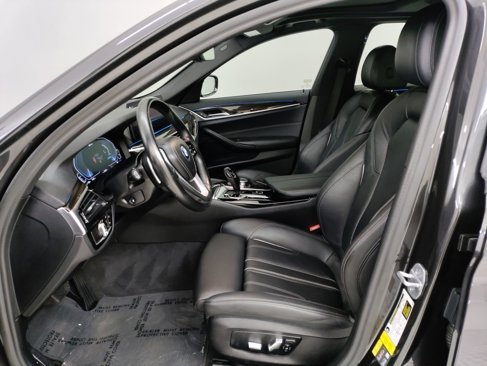 Used 2022 BMW 530e w/ Convenience Package image 12