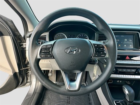 Used 2019 Hyundai Sonata SE image 11