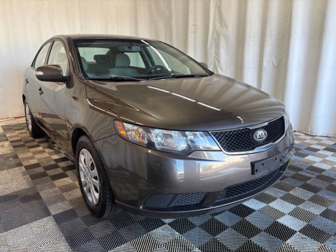 Used 2010 Kia Forte EX w/ Fuel Economy Pkg image 3