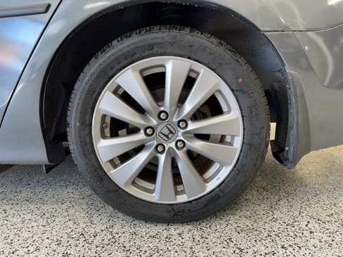 Used 2012 Honda Accord EX image 15